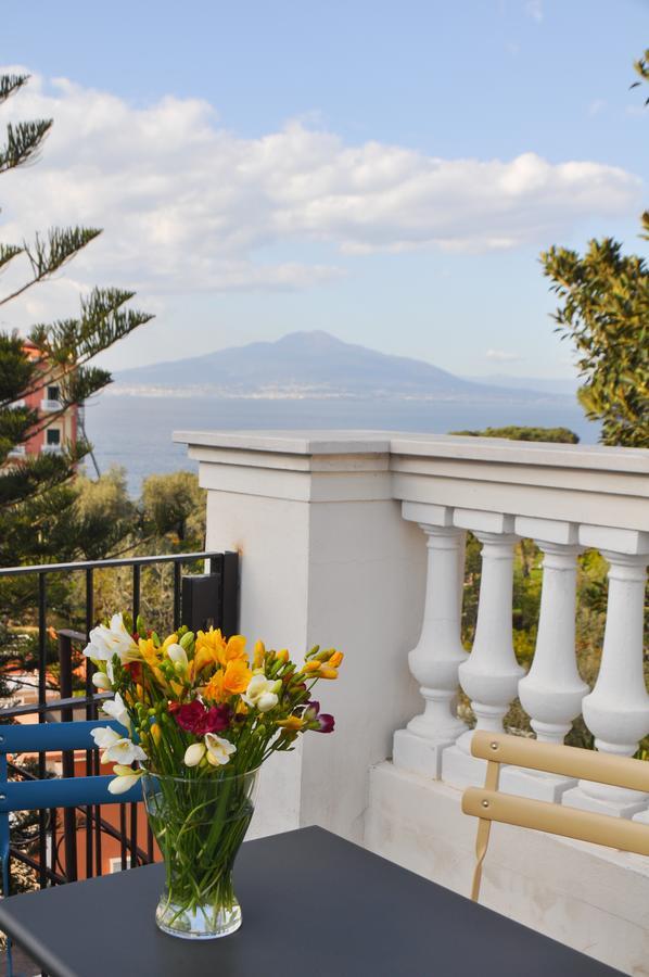 Agora Apartments Sorrento Exterior photo